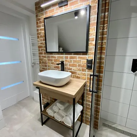 Urocze Poddasze W Domku Jednorodzinnym Na Kaszubach * Goręczyno